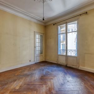 Property in Musicians Quarter