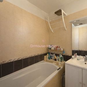 Property in Musicians Quarter