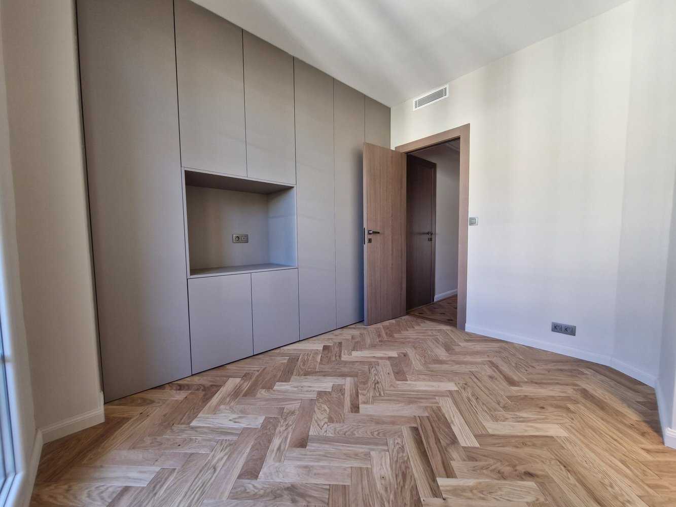 Property photo in Musicians Quarter