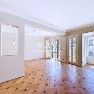 Property in Musicians Quarter