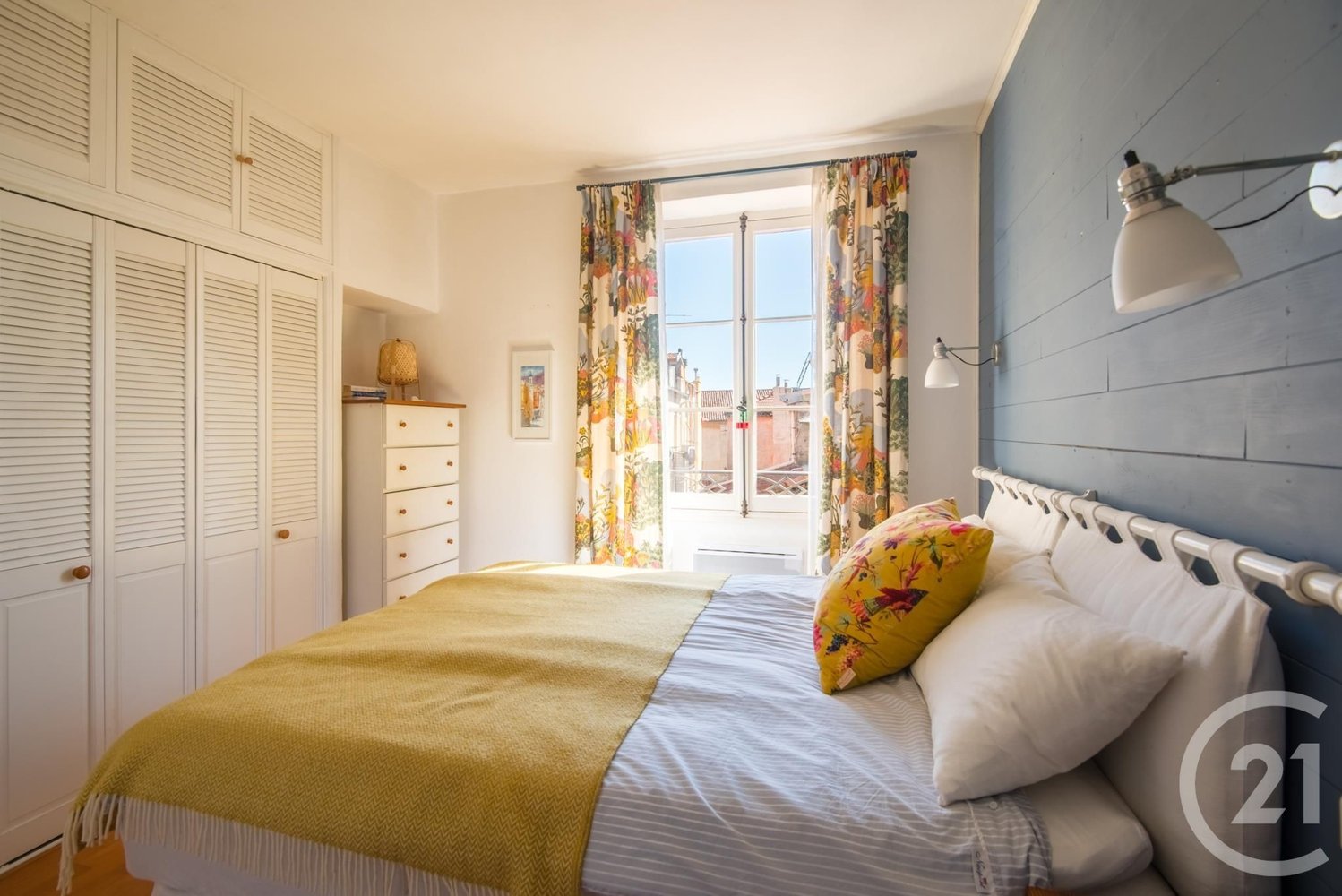 Property photo in Old Town