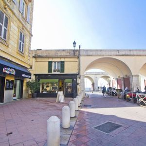 Property in Old Town