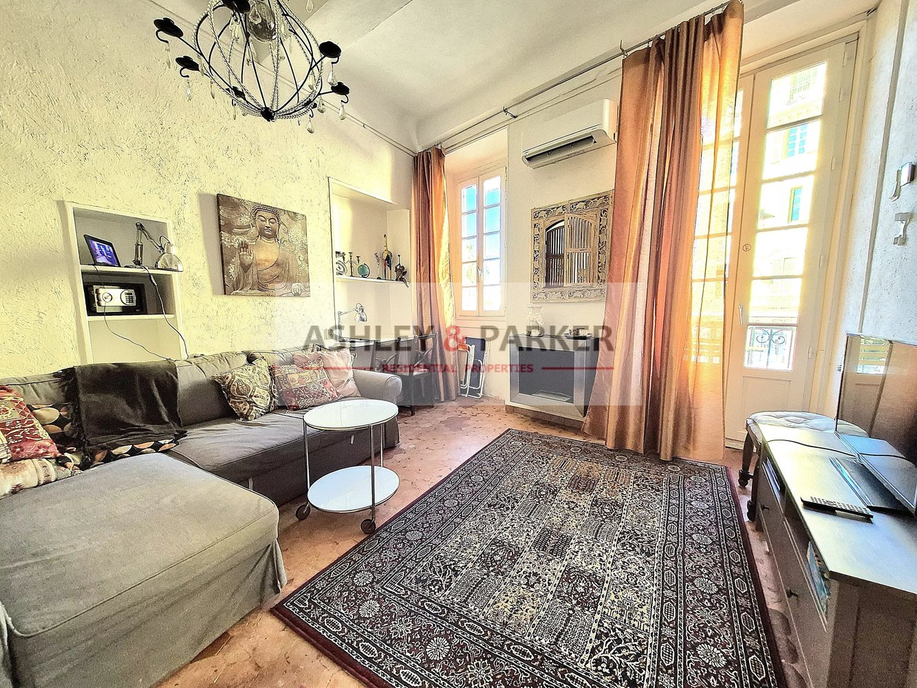Property photo in Old Town