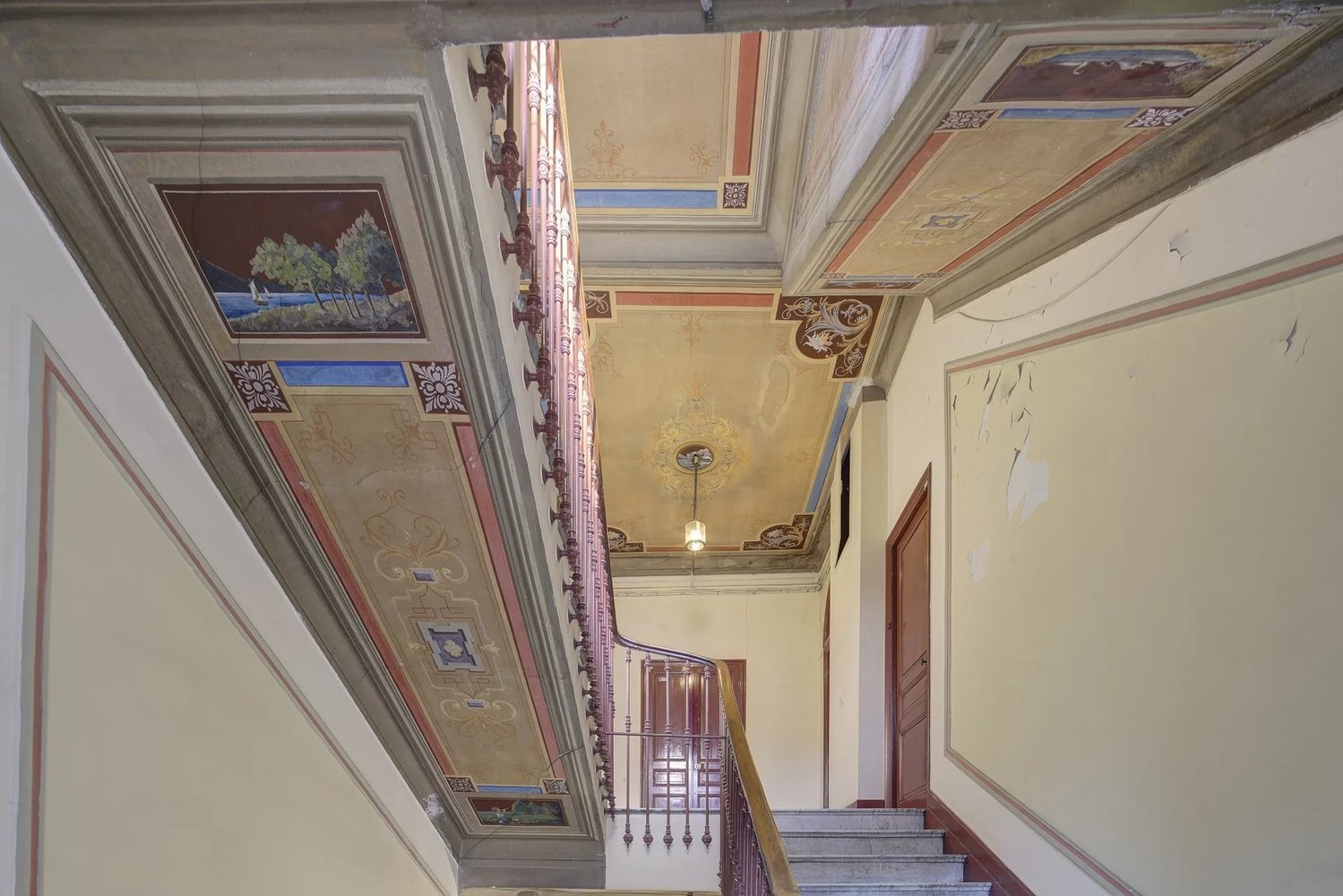 Property photo in Port