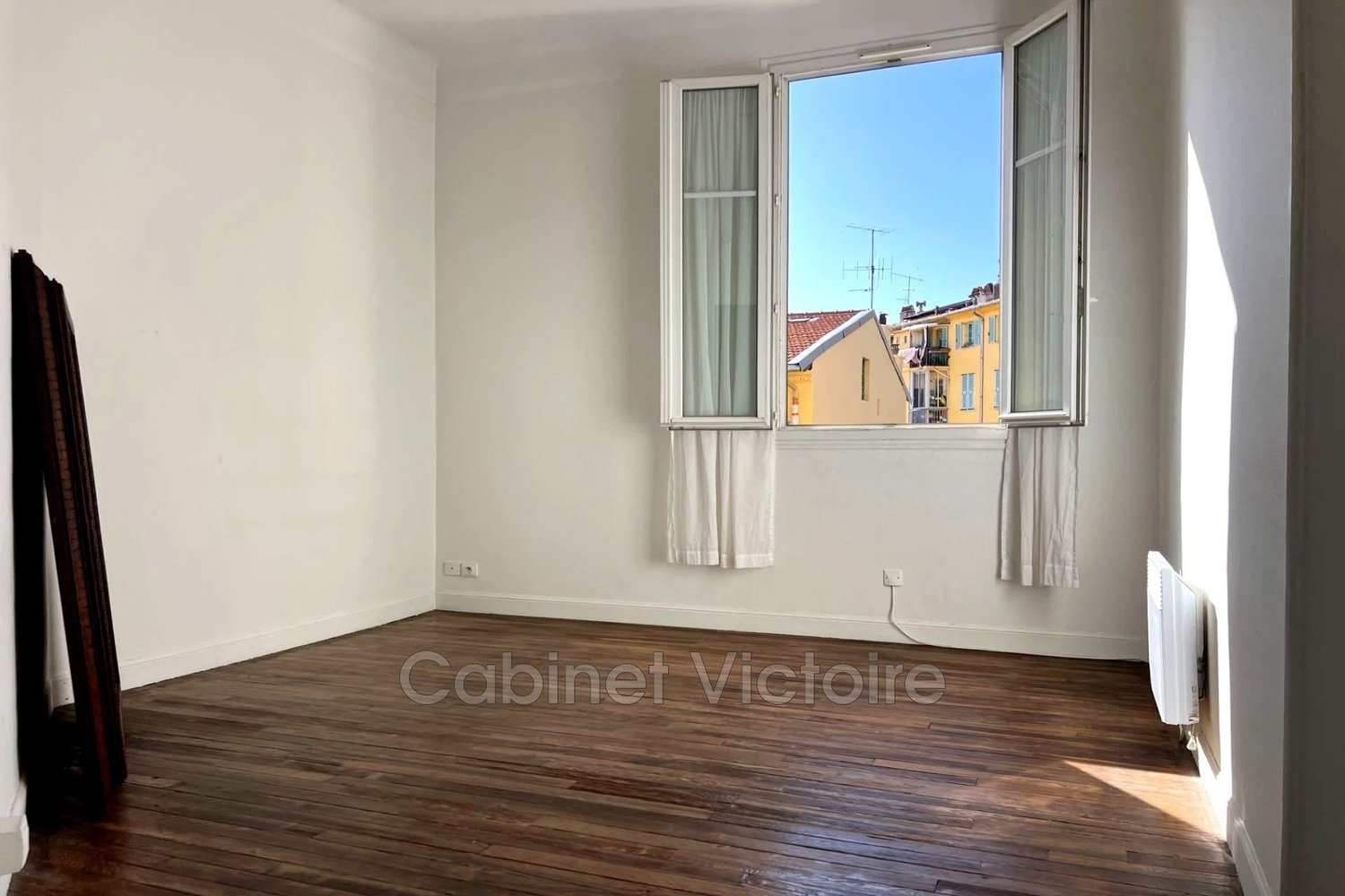 Property photo in Port