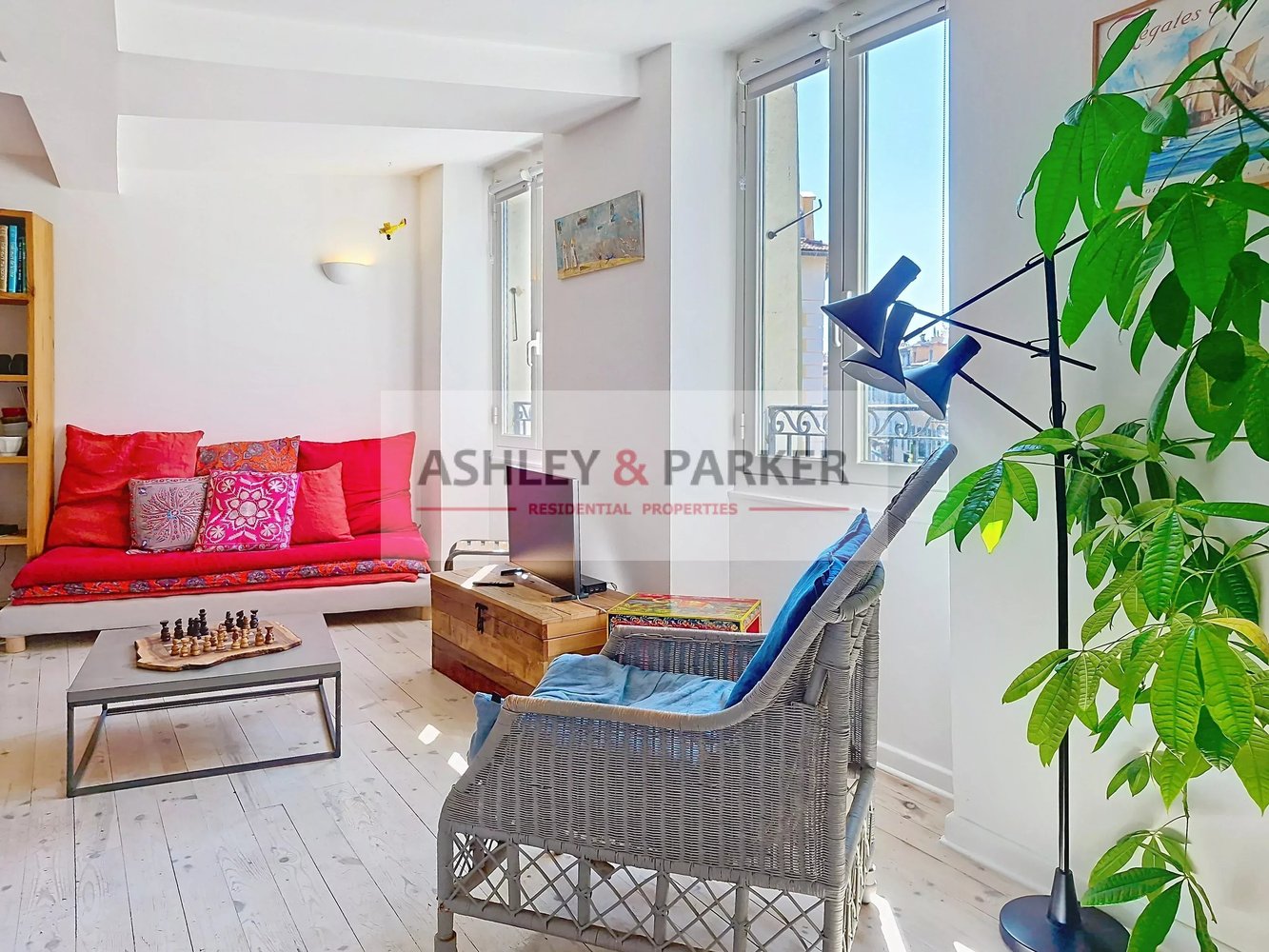 Property photo in Port