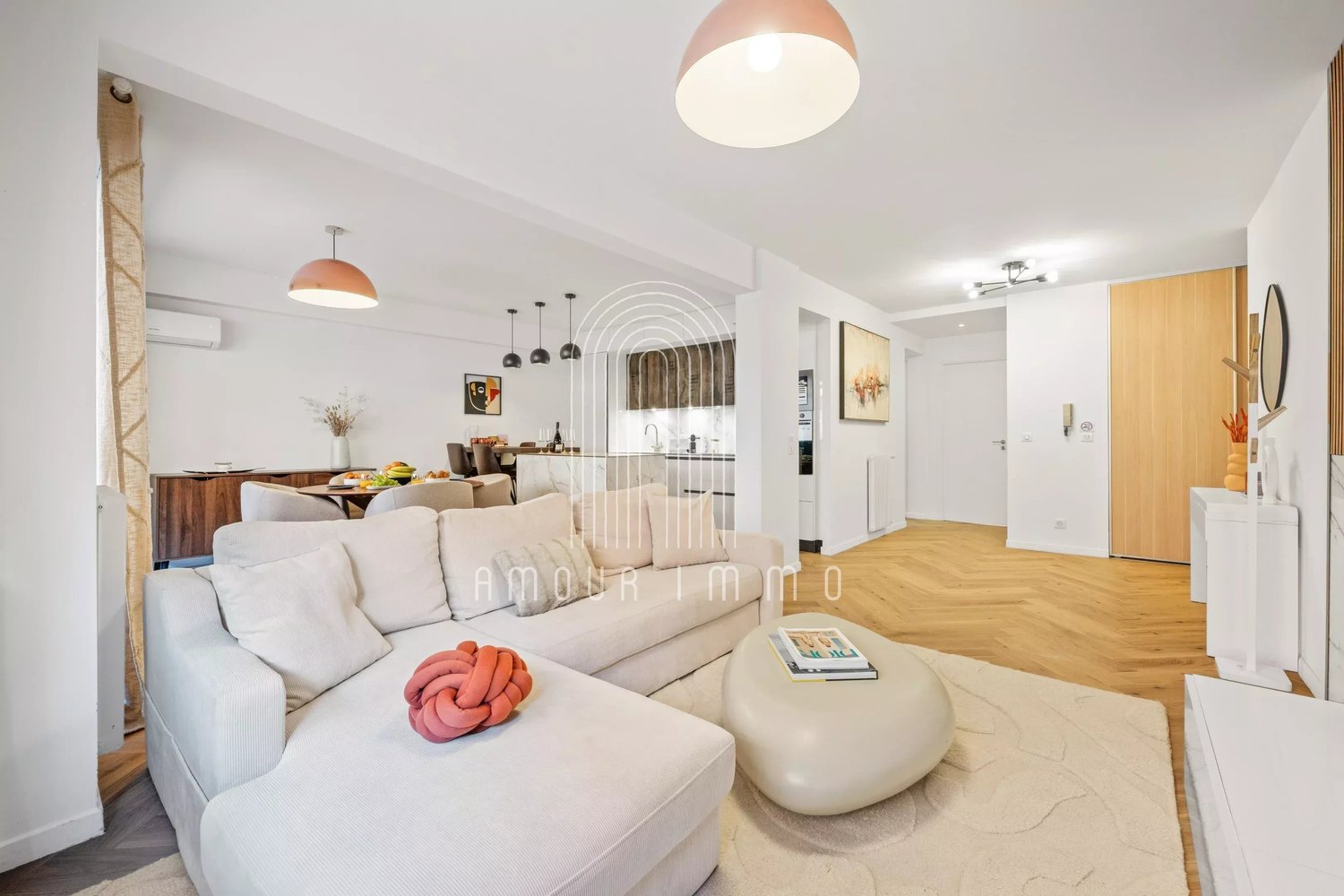 Property photo in Port