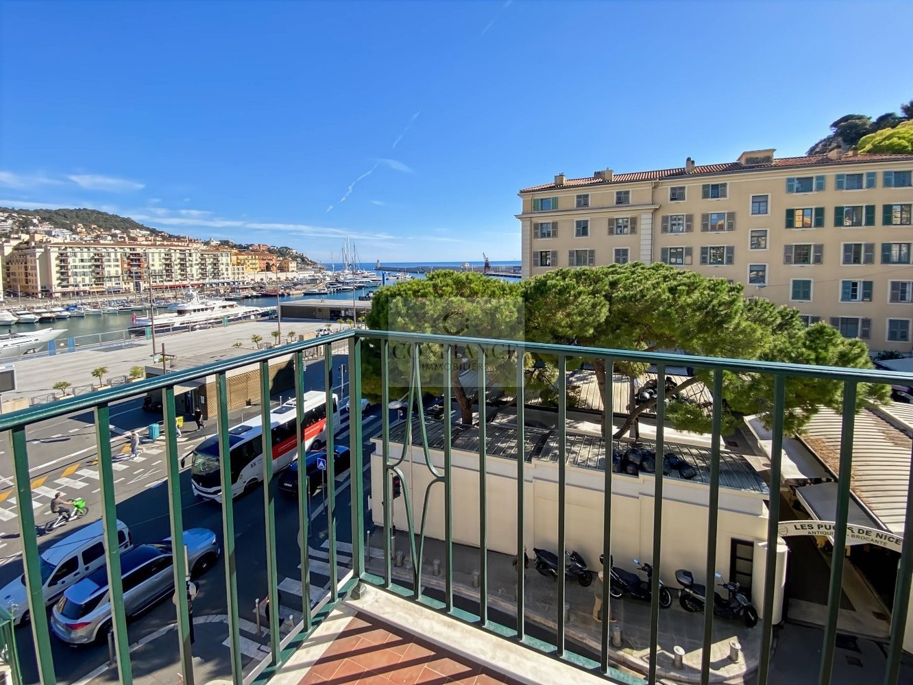 Property photo in Port