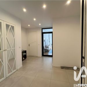 Property in Carre d'Argent