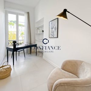 Property in Carre d'Argent