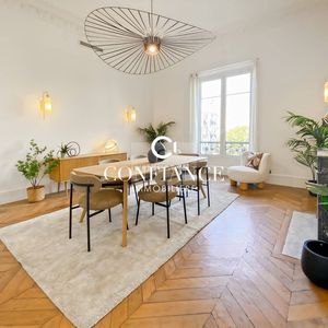 Property in Carre d'Argent