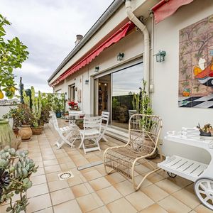 Property in Carre d'Argent
