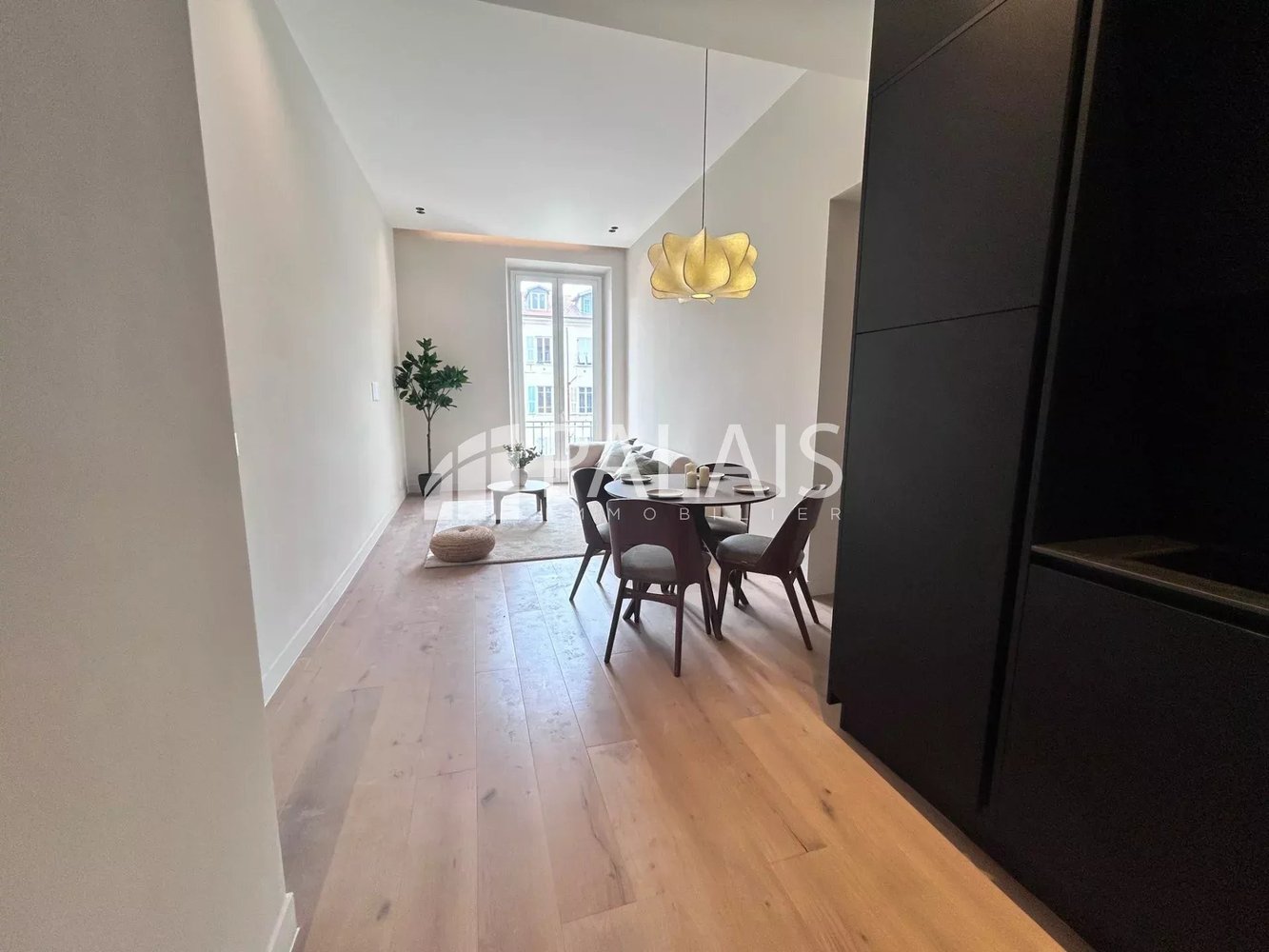 Property photo in Carre d'Argent
