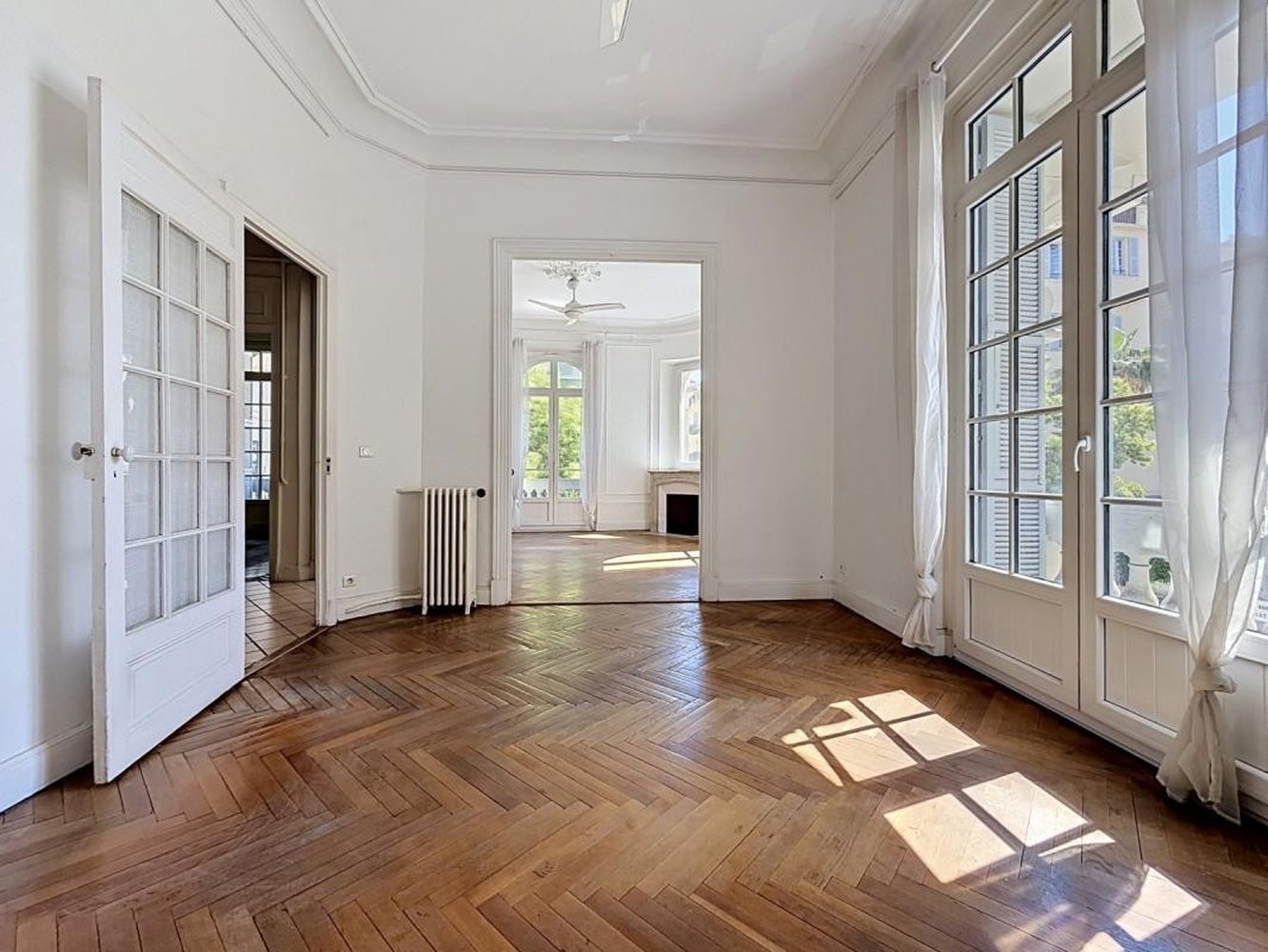 Property photo in Carre d'Argent