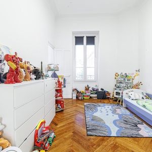 Property in Carre d'Argent