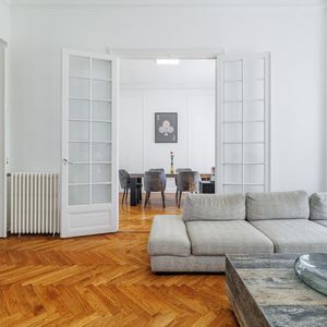 Property in Carre d'Argent