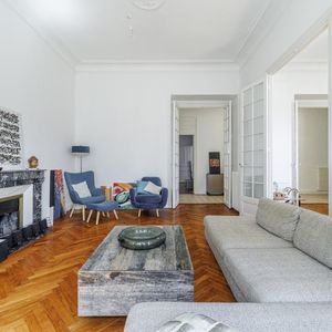 Property in Carre d'Argent