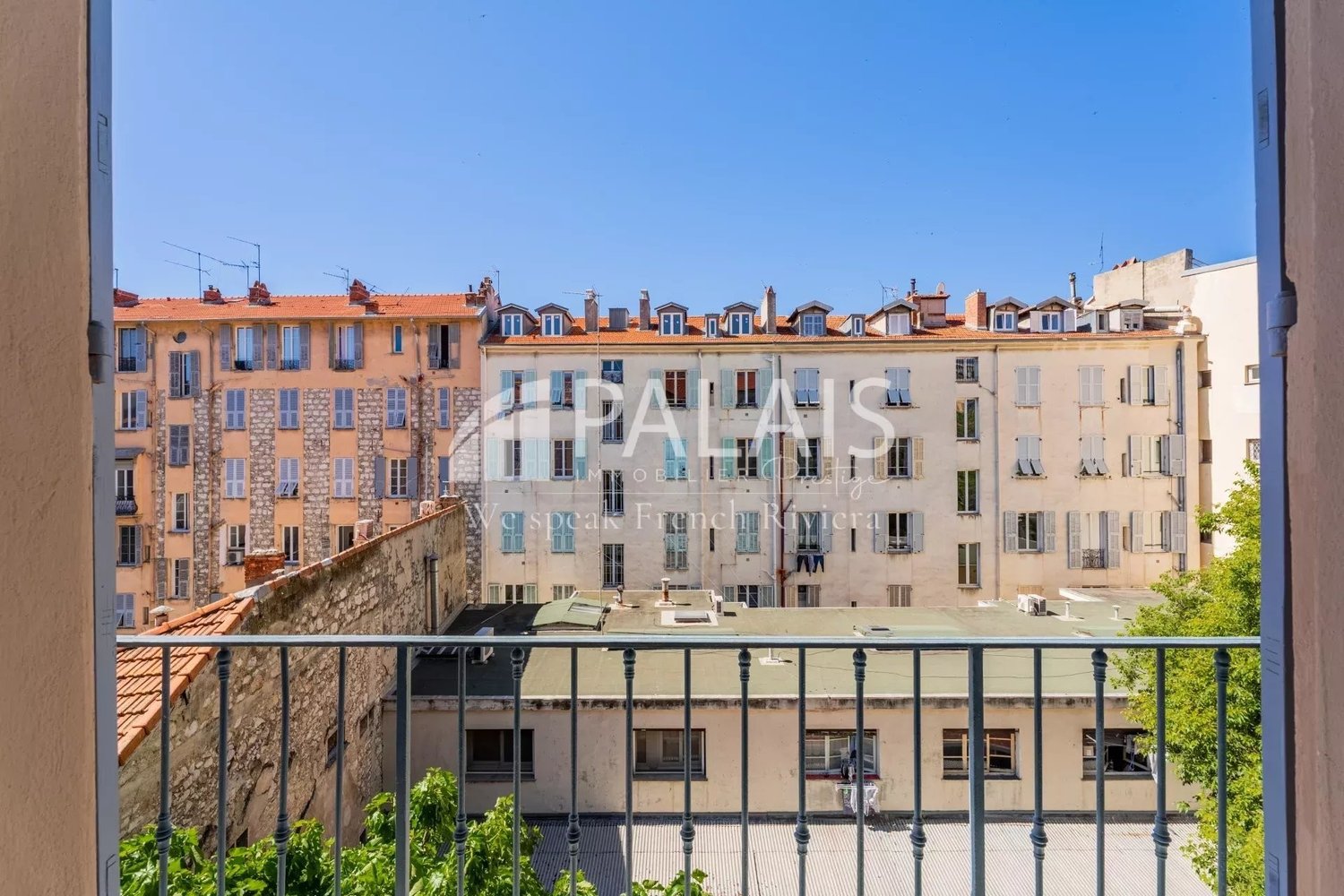 Property photo in Carre d'Argent