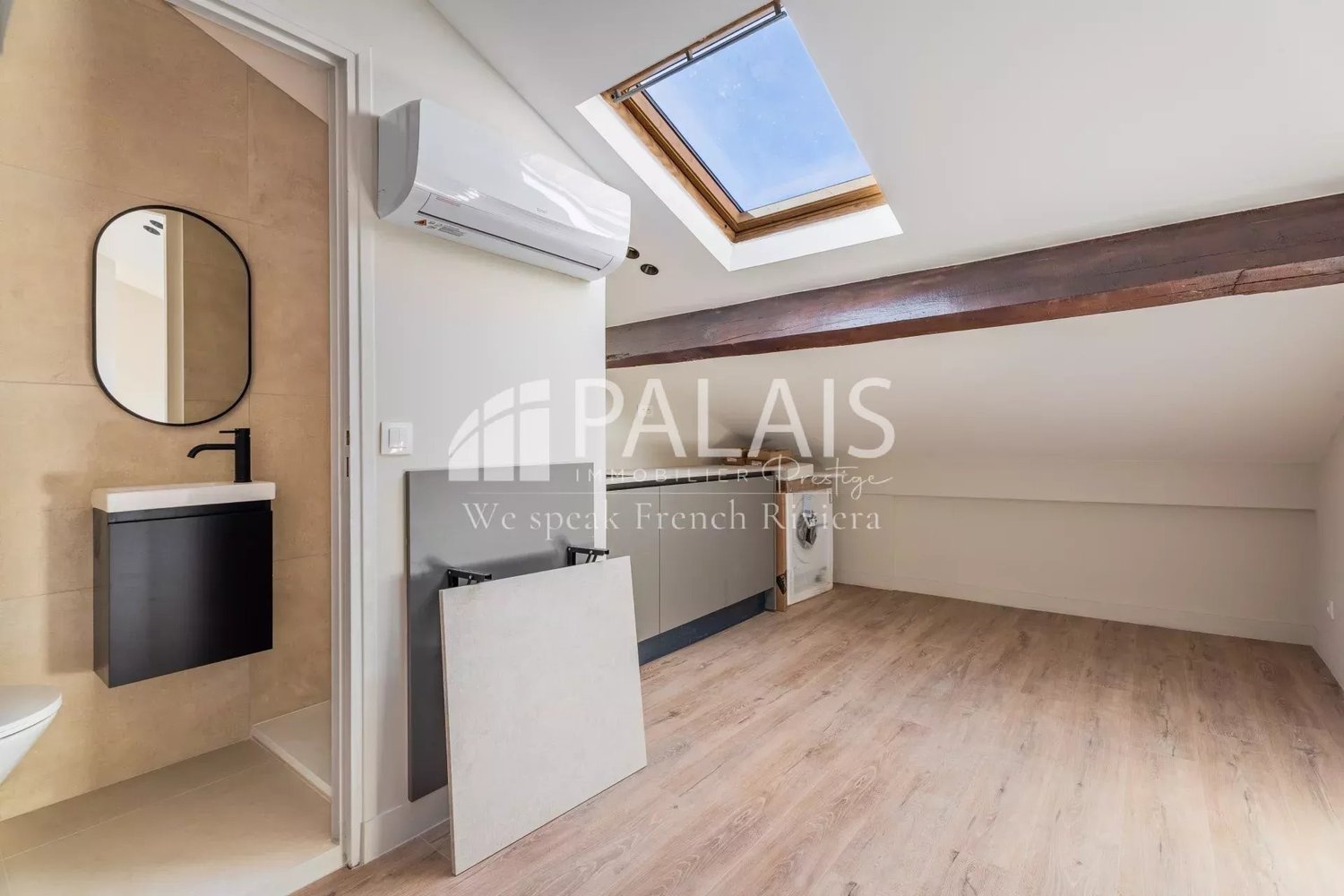 Property photo in Carre d'Argent