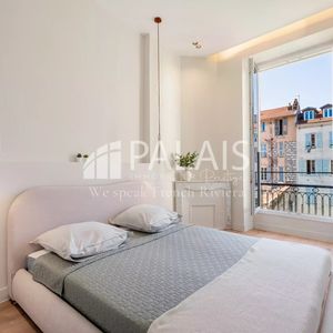 Property in Carre d'Argent