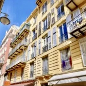 Property in Carre d'Argent