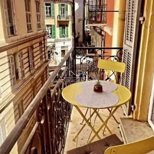 Property in Carre d'Argent