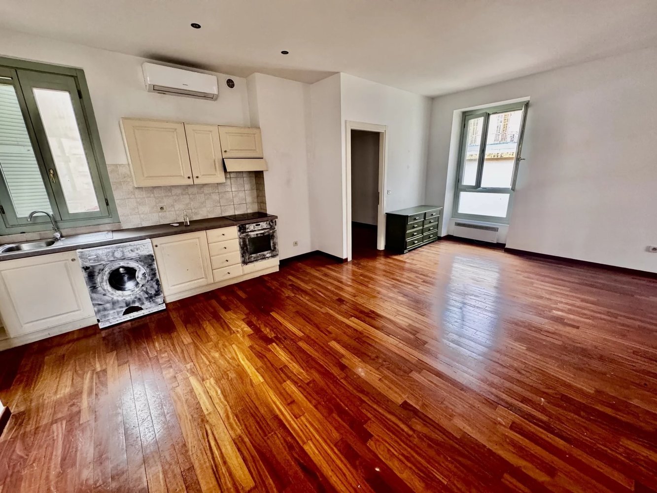 Property photo in Carre d'Argent