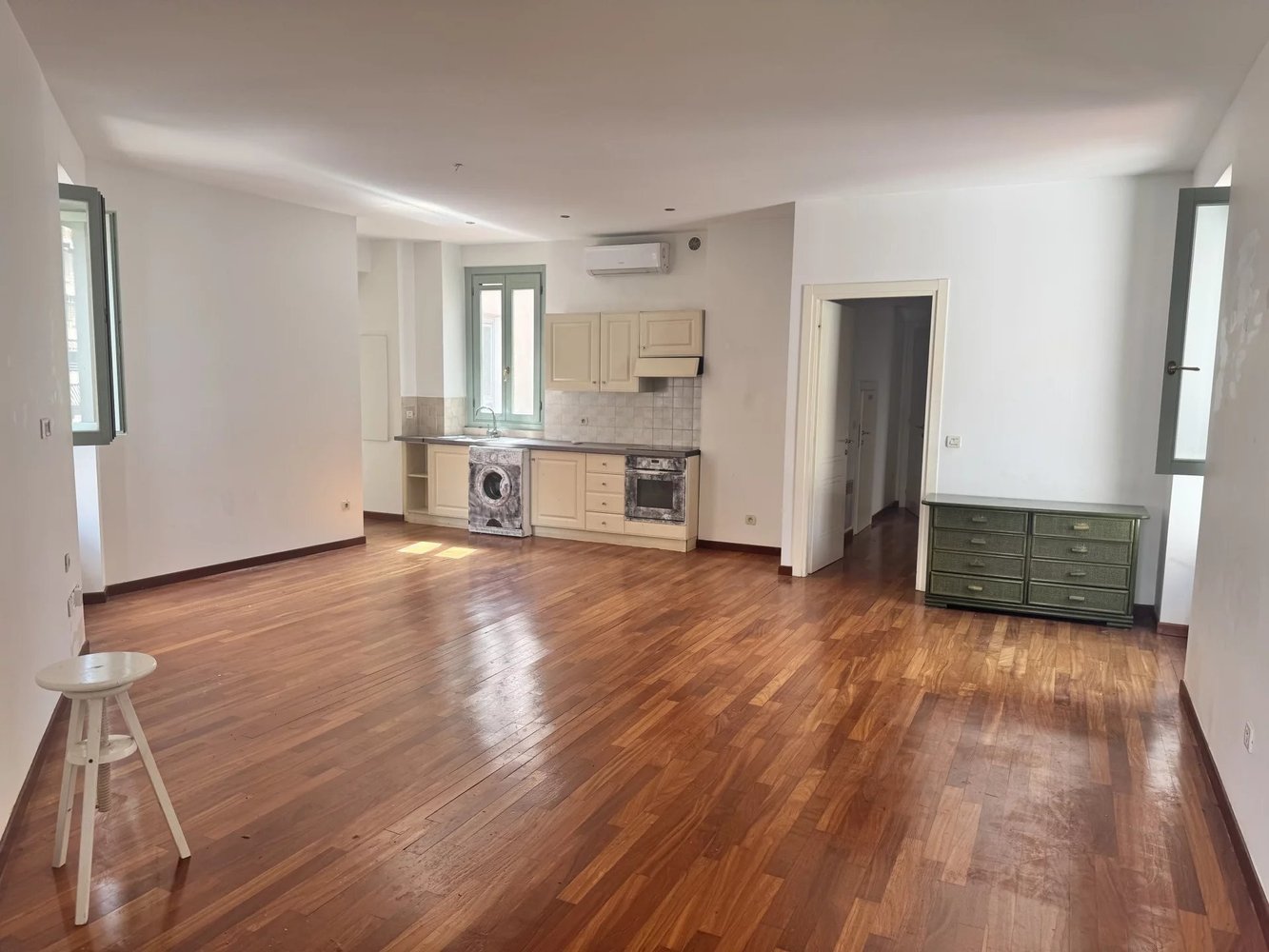 Property photo in Carre d'Argent