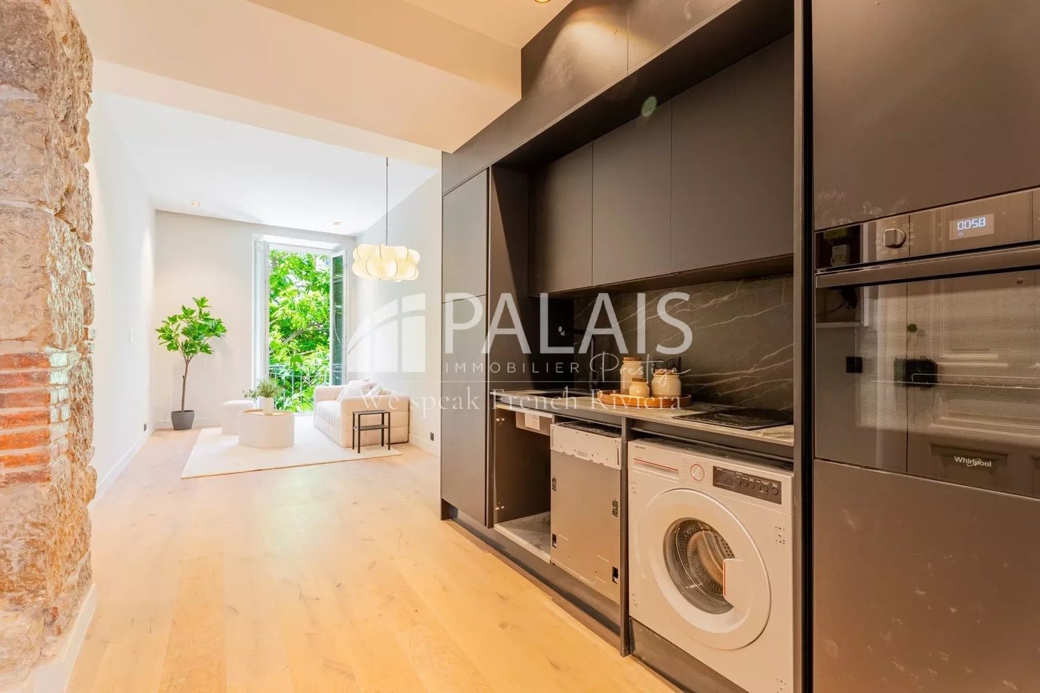 Property photo in Carre d'Argent