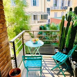 Property in Carre d'Argent