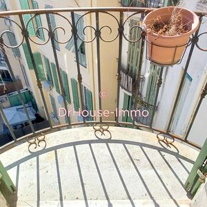 Property in Carre d'Argent