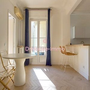 Property in Carre d'Argent