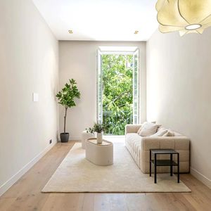 Property in Carre d'Argent