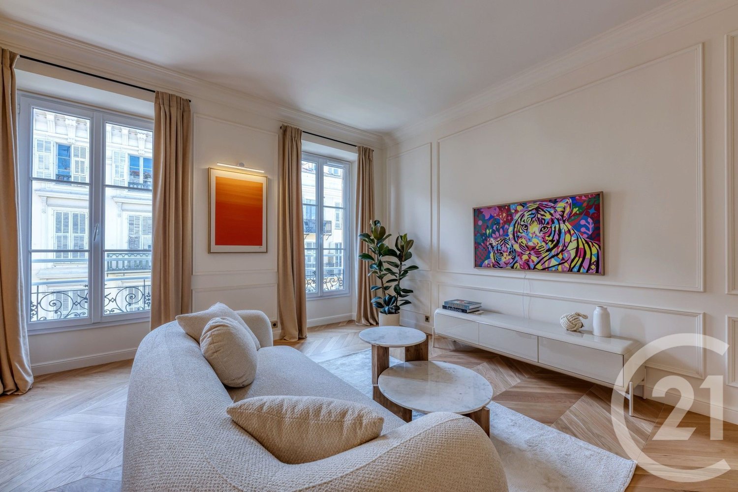Property photo in Carre d'Argent