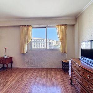 Property in Carre d'Argent