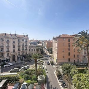 Property in Carre d'Argent