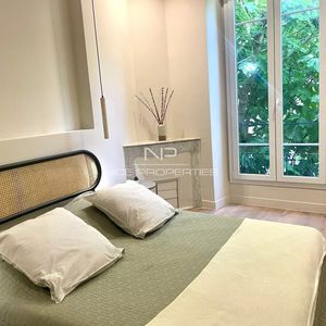 Property in Carre d'Argent