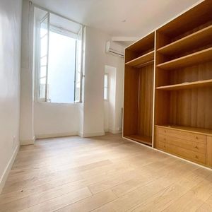 Property in Carre d'Argent