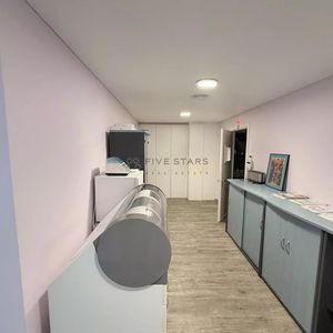 Property in Carre d'Argent