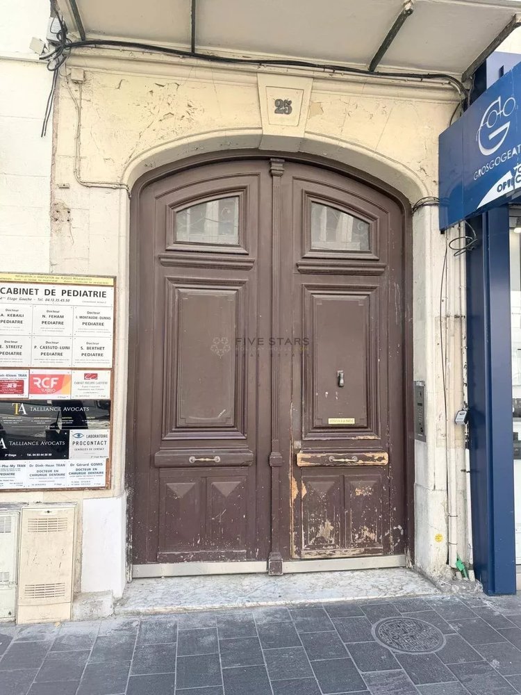 Property photo in Carre d'Argent