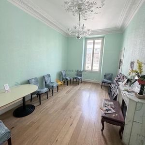 Property in Carre d'Argent