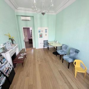 Property in Carre d'Argent