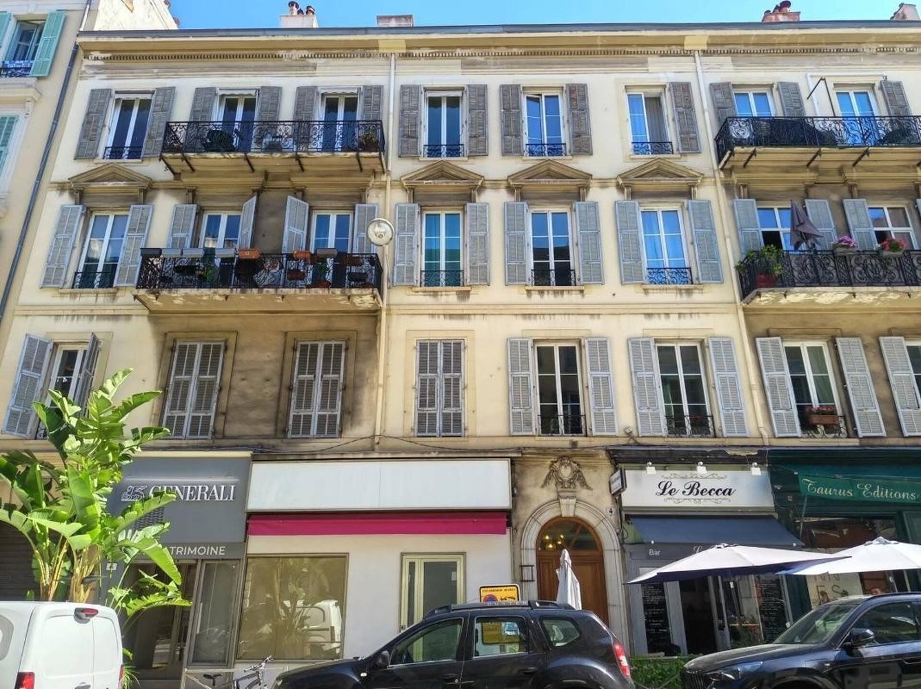 Property photo in Carre d'Argent