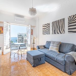 Property in Carre d'Or