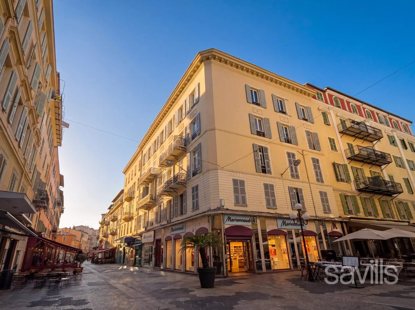 Property photo in Carre d'Or