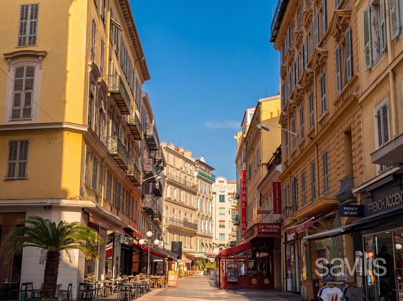 Property photo in Carre d'Or