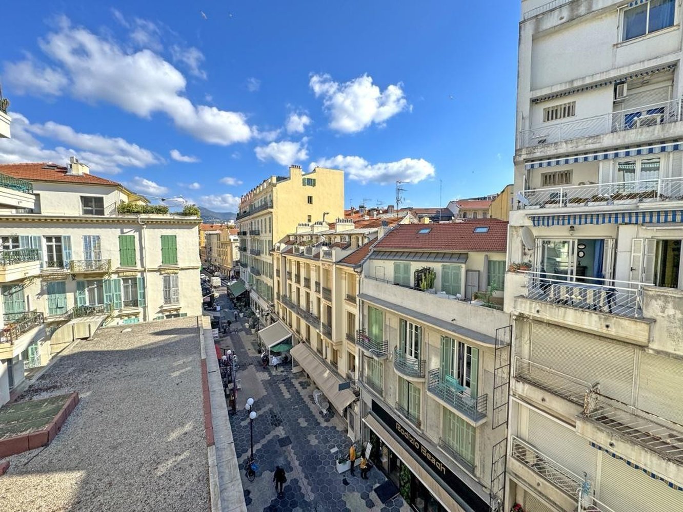 Property photo in Carre d'Or