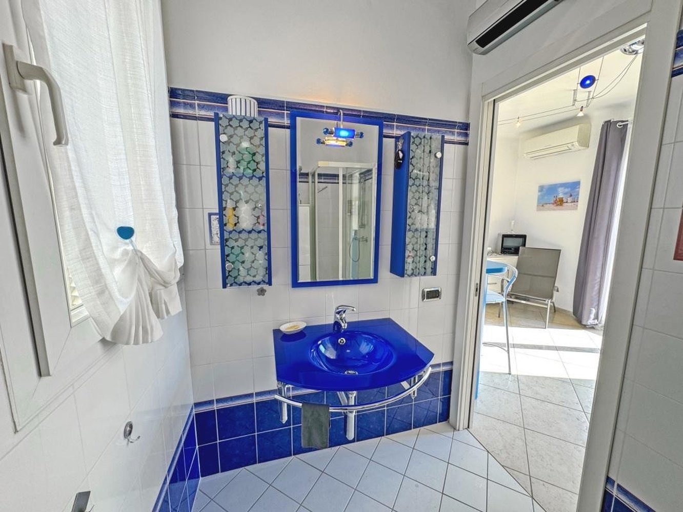 Property photo in Carre d'Or