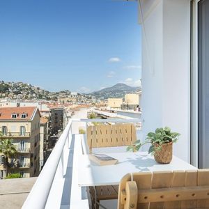 Property in Carre d'Or