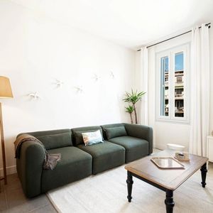 Property in Carre d'Or